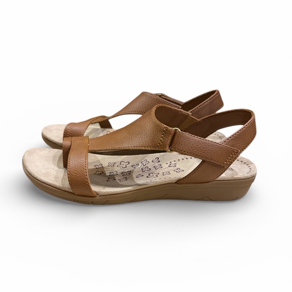 Baretraps brown sandals. - Picture 3 of 7